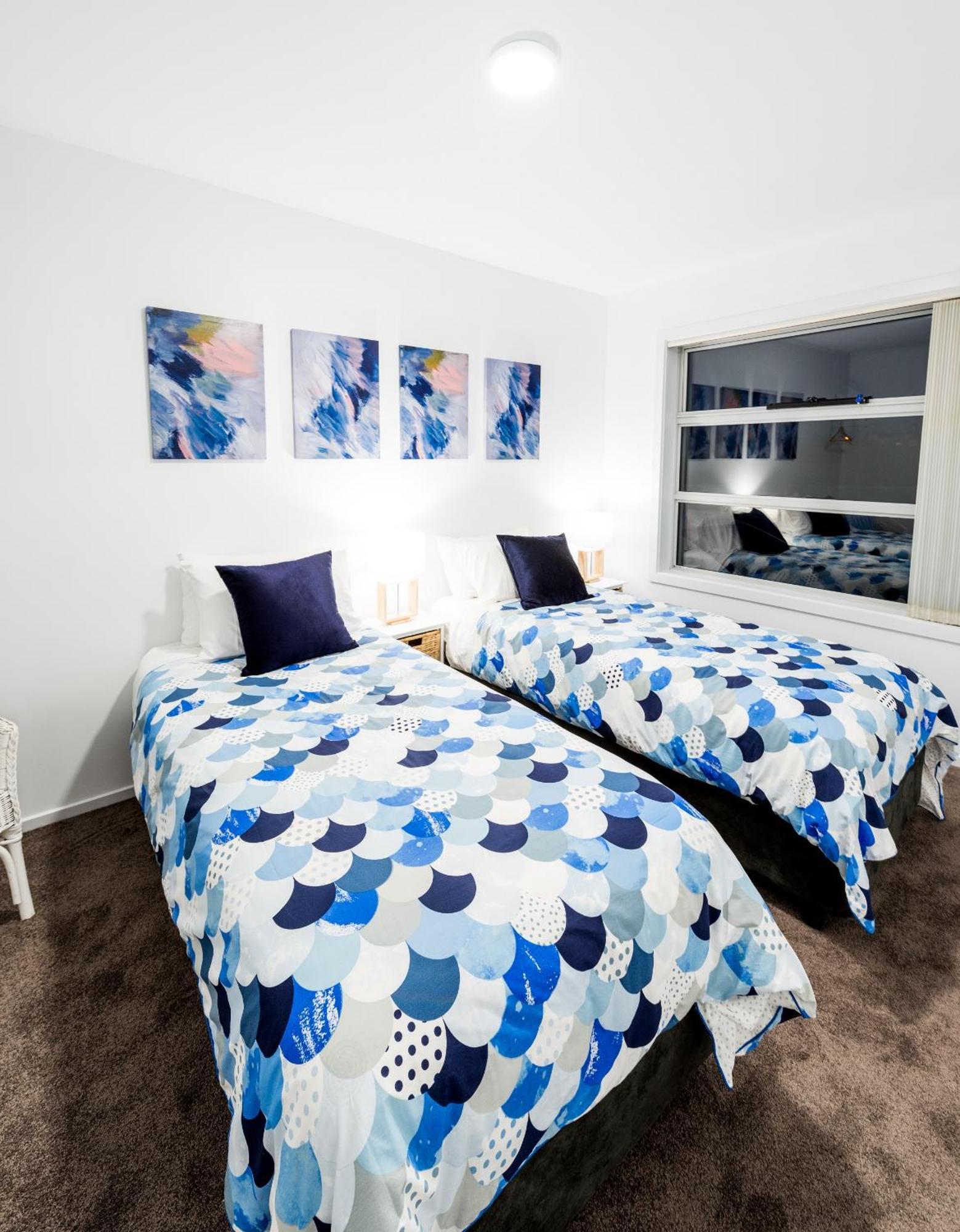 Ulverstone River Edge Holidayapartments Rum bild